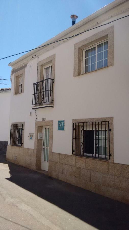 Suenos De Monfrague Pensionat Torrejón el Rubio Exteriör bild